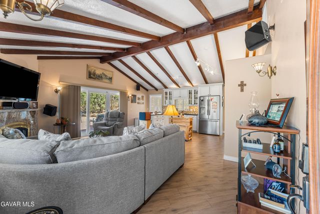 29125 Devils Punch Bowl Road, Pearblossom, CA 93553
