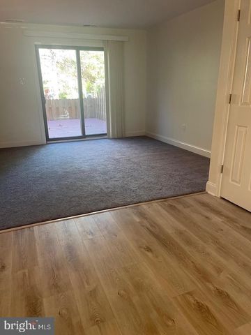 57 ASH STOKER LN, Horsham, PA 19044