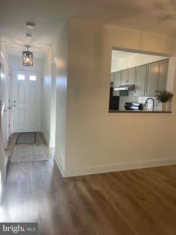 57 ASH STOKER LN, Horsham, PA 19044