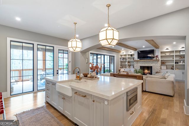 285 Roswell Farms Drive, Roswell, GA 30075