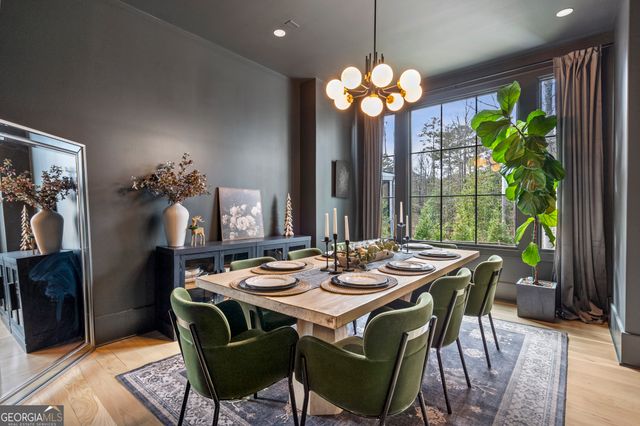 285 Roswell Farms Drive, Roswell, GA 30075