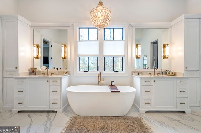 285 Roswell Farms Drive, Roswell, GA 30075