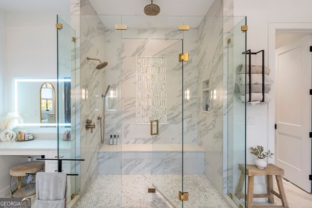 285 Roswell Farms Drive, Roswell, GA 30075