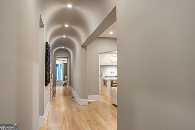 285 Roswell Farms Drive, Roswell, GA 30075