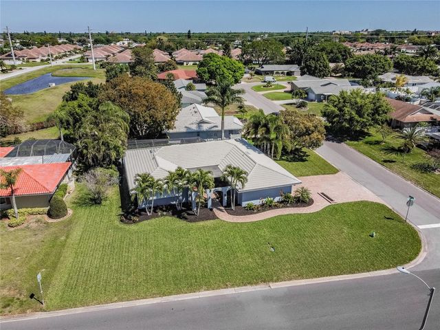 1219 VILLAGE GREEN PARKWAY, Bradenton, FL 34209
