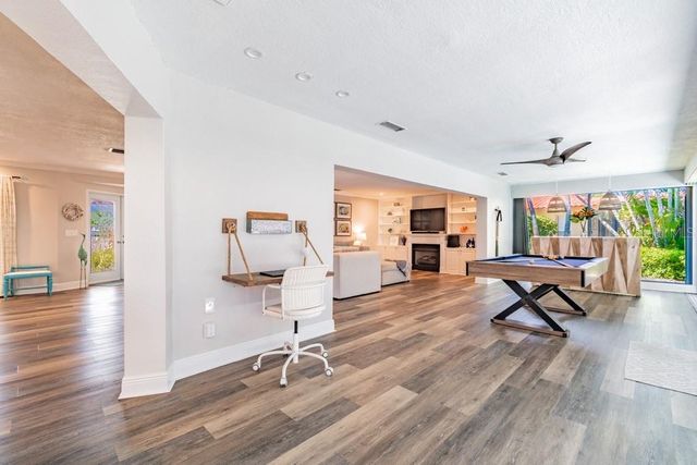 1219 VILLAGE GREEN PARKWAY, Bradenton, FL 34209