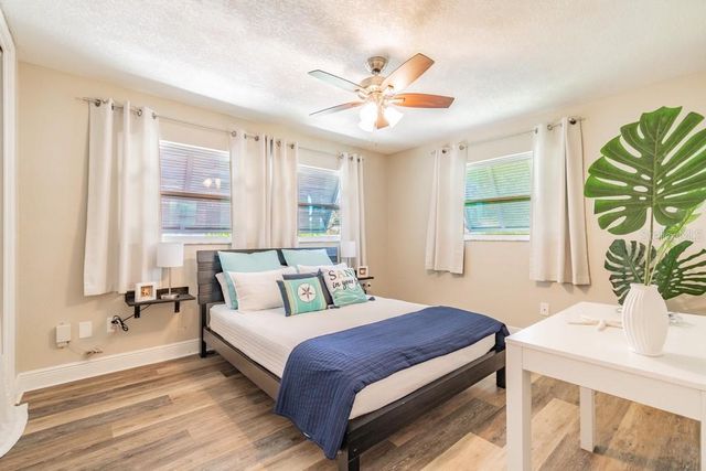 1219 VILLAGE GREEN PARKWAY, Bradenton, FL 34209