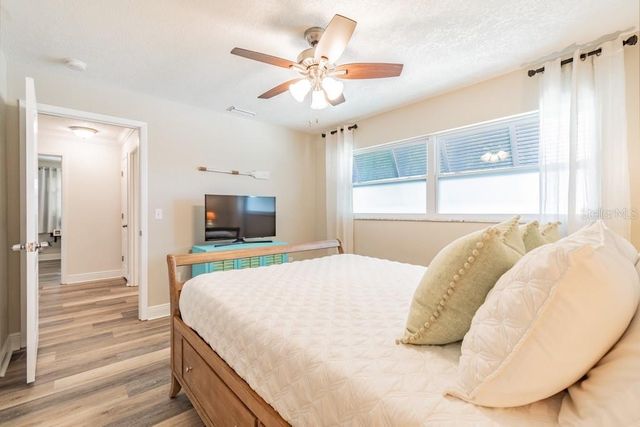 1219 VILLAGE GREEN PARKWAY, Bradenton, FL 34209