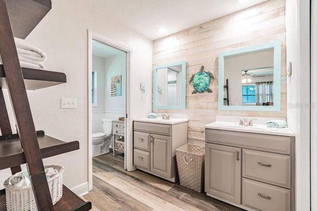 1219 VILLAGE GREEN PARKWAY, Bradenton, FL 34209