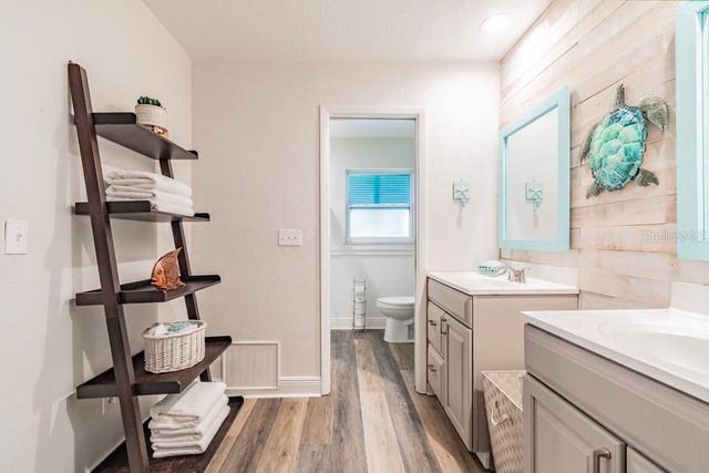 1219 VILLAGE GREEN PARKWAY, Bradenton, FL 34209