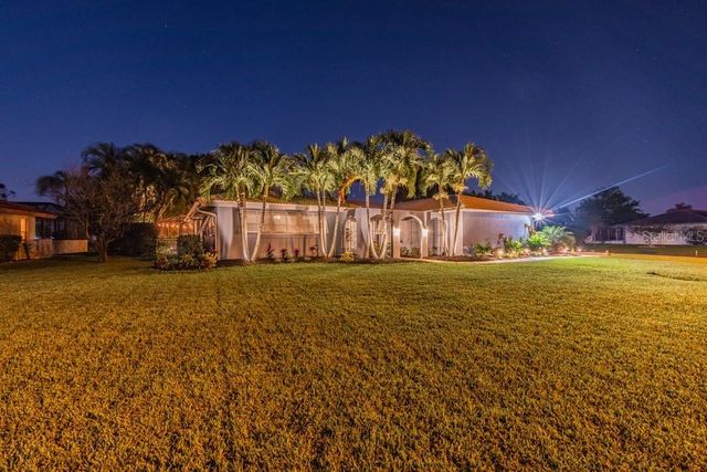 1219 VILLAGE GREEN PARKWAY, Bradenton, FL 34209