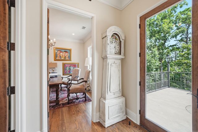 25 Ridgeview Drive, Little Rock, AR 72227