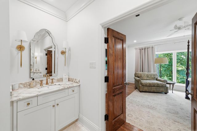 25 Ridgeview Drive, Little Rock, AR 72227