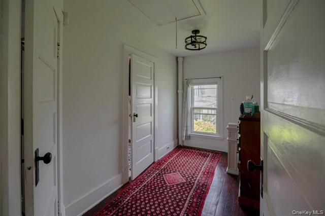 957 Columbia Street, Hudson, NY 12534
