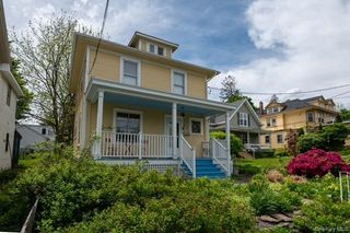 957 Columbia Street, Hudson, NY 12534