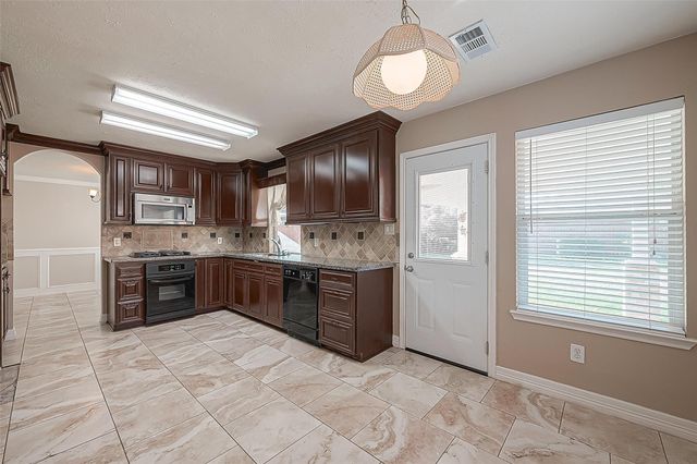 11111 Cactus Point Court, Houston, TX 77095