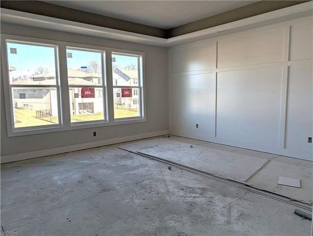 17608 Knox Street, Overland Park, KS 66221