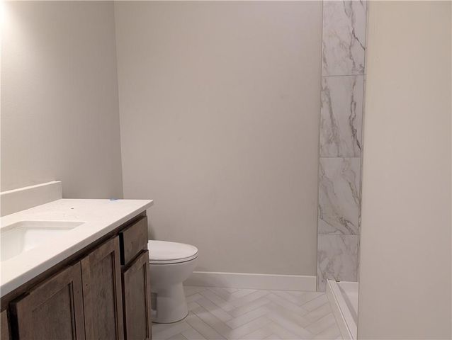 17608 Knox Street, Overland Park, KS 66221