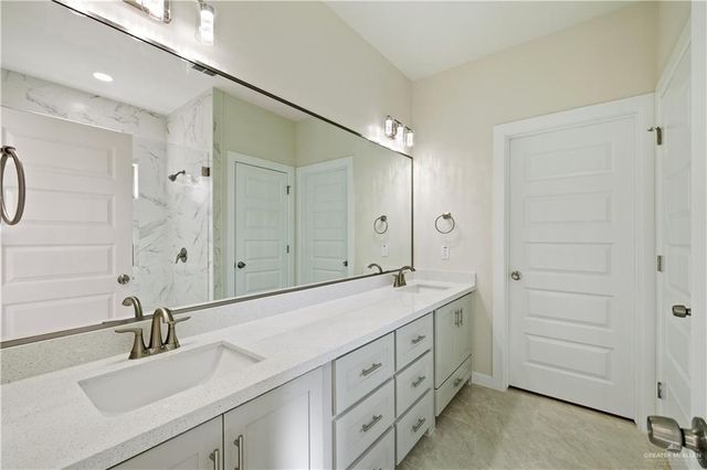 1209 E Evergreen Avenue, San Juan, TX 78589