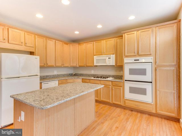 43802 BENT CREEK TER, Leesburg, VA 20176