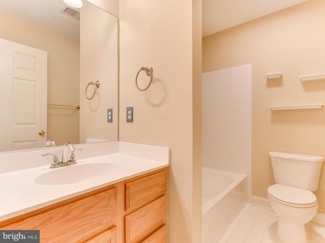 43802 BENT CREEK TER, Leesburg, VA 20176