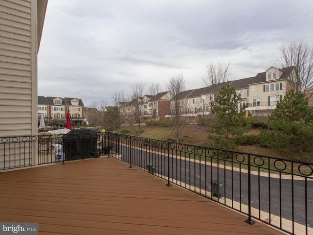 43802 BENT CREEK TER, Leesburg, VA 20176