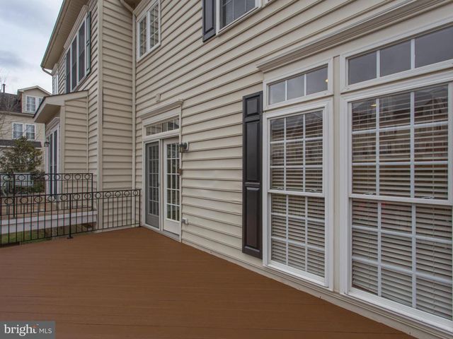 43802 BENT CREEK TER, Leesburg, VA 20176