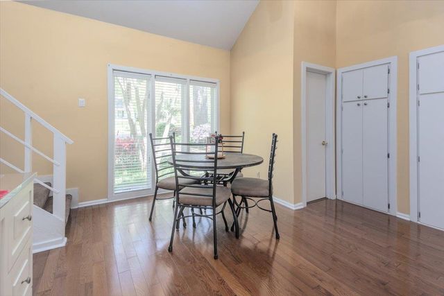 2446 REGENTS WALK, Germantown, TN 38138