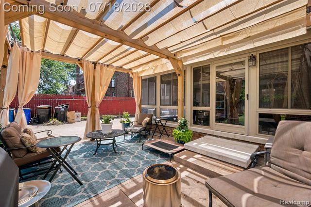 17198 Wildemere Street, Detroit, MI 48221