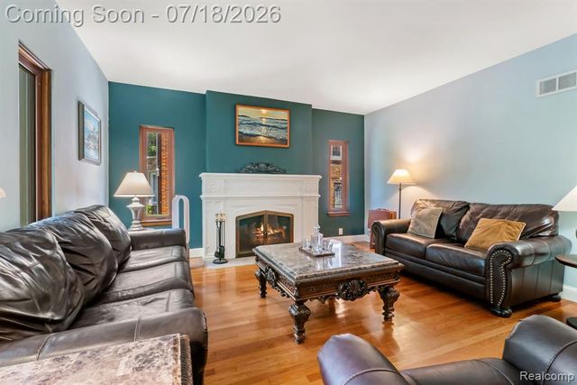 17198 Wildemere Street, Detroit, MI 48221