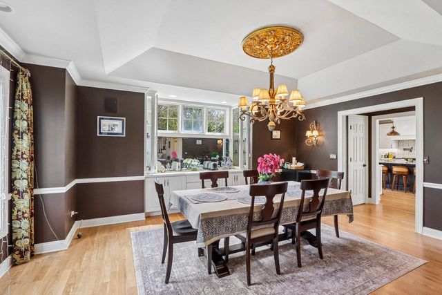 N29W30593 Foxwood DRIVE, Pewaukee, WI 53072