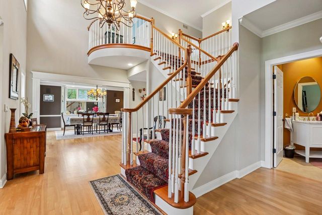 N29W30593 Foxwood DRIVE, Pewaukee, WI 53072