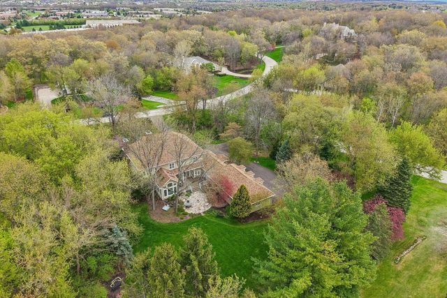 N29W30593 Foxwood DRIVE, Pewaukee, WI 53072