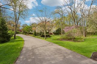 N29W30593 Foxwood DRIVE, Pewaukee, WI 53072
