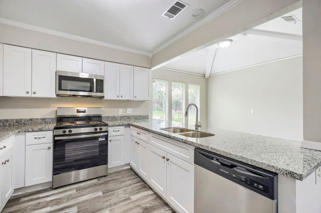 6008 Spring Flower Trail, Dallas, TX 75248