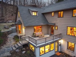 16 Mountainside Park Ter, Montclair Twp., NJ 07043