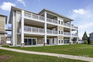 930 W Savidge Street 4, Spring Lake, MI 49456
