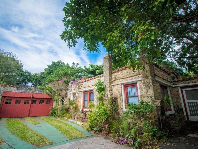 8238 NE 9th Avenue, Miami, FL 33138
