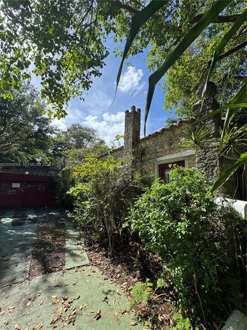 8238 NE 9th Avenue, Miami, FL 33138