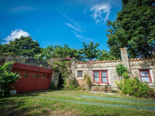 8238 NE 9th Avenue, Miami, FL 33138