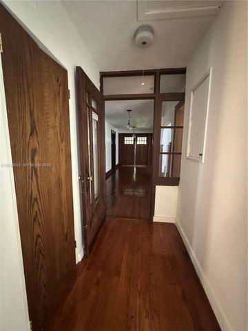 8238 NE 9th Avenue, Miami, FL 33138
