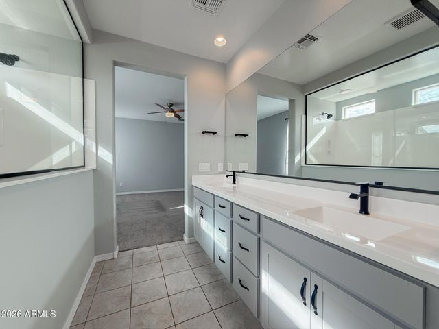 19757 W PINCHOT Drive, Buckeye, AZ 85396