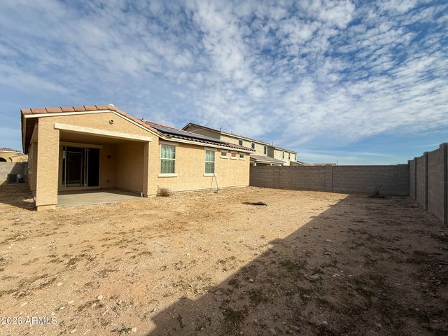 19757 W PINCHOT Drive, Buckeye, AZ 85396