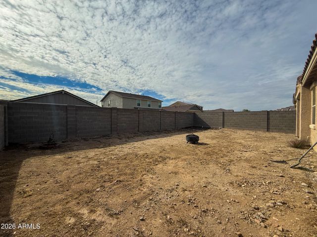 19757 W PINCHOT Drive, Buckeye, AZ 85396