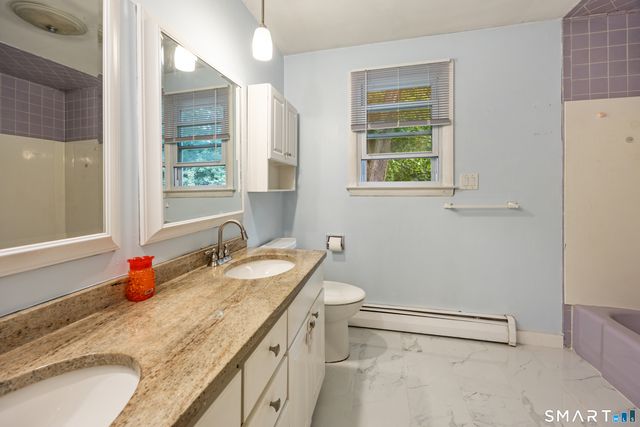 123 Windy Drive, Waterbury, CT 06705