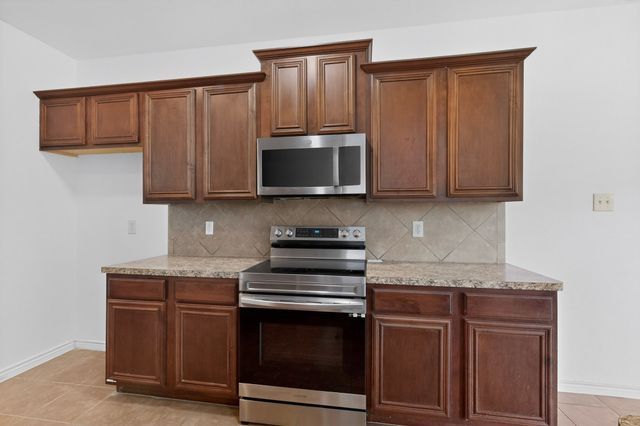 426 Harding Lane, Lavon, TX 75166