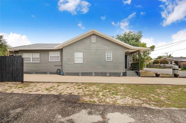 1124 AVENUE F, Haines City, FL 33844