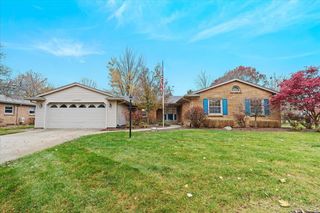 41849 Banbury Road, Northville, MI 48168