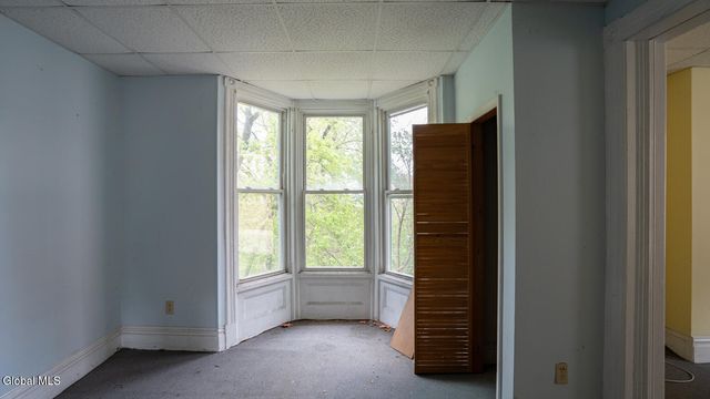 62 College Avenue, Troy, NY 12180