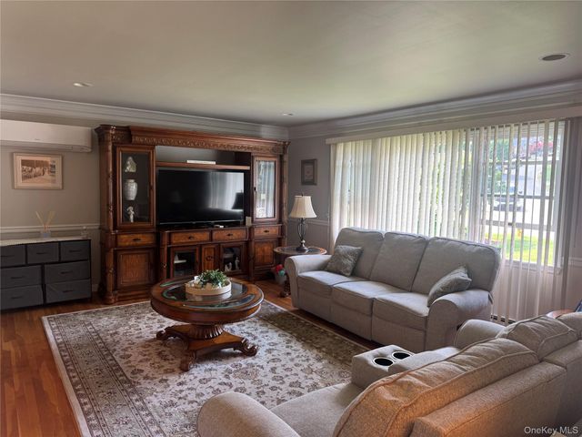 254 Park Avenue, West Harrison, NY 10604